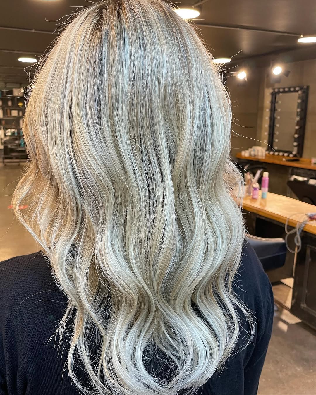 Mikro Kaynak Saç Uygulaması: Doğal Görünüm İçin Profesyonel Dokunuşlar